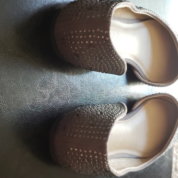 Mossimo Flats - Picture 3 of 4